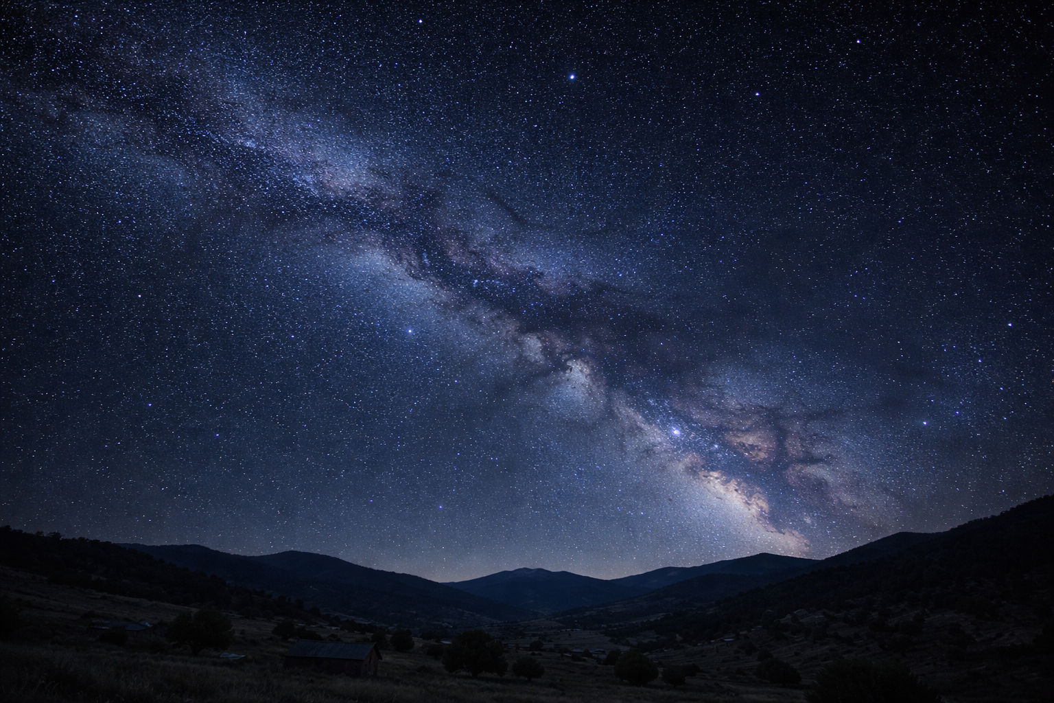 Türkiye'de gece gökyüzü manzarası